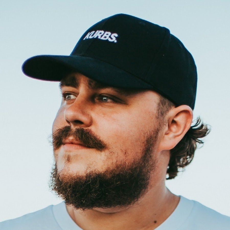 Etienne Moustache